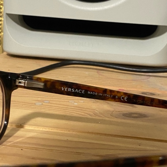 VERSACE - red and tortoise shell eyeglasses - Picture 2 of 7